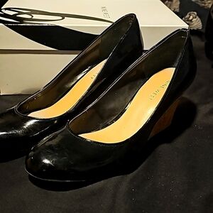 Nine West black patent leather cork wedge Size 6.5